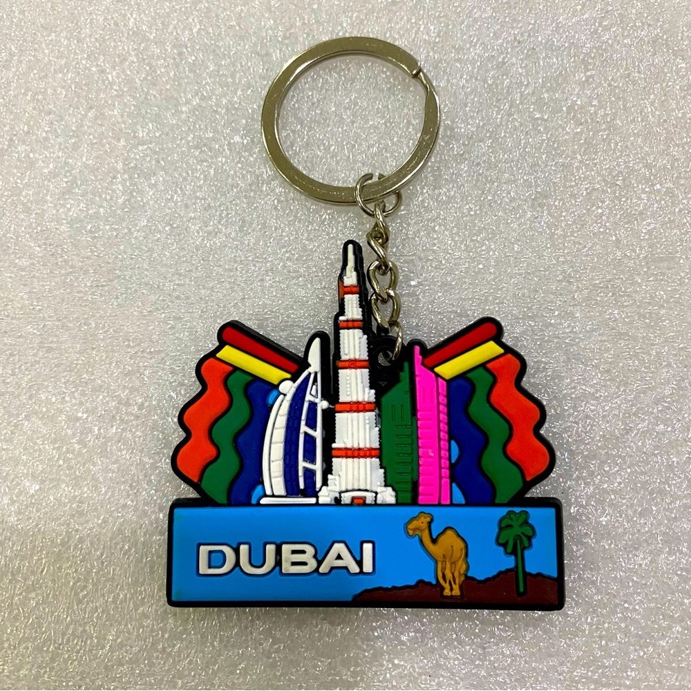 Dubai Keychain Desert Camel 🐪 & Burj Khalifa
